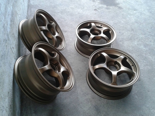 ขอบ15นิ้ว4รู100 สวยๆ 4 ล้อ ราคา 6700 บาท ขอบ15นิ้ว4รู100 สวยๆ 4 ล้อ ราคา 6700 บาท