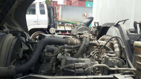 ขายดาวน์ FTR 240 ปี56 ตู้สิบบาน 7.5m พร้อมใช้ เจ้าของฝากขาย