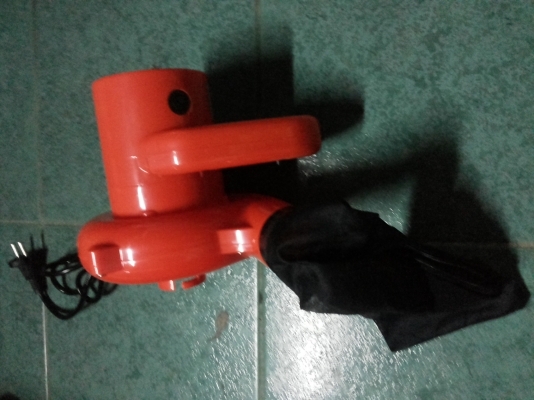 โบเวอร์ เป่า - ดูด ลมกำลังแรงแบบพกพา ยี่ห้อ De BELL ขนาดกำลัง 500 W. ปรับรอบสปีดความเร็วได้