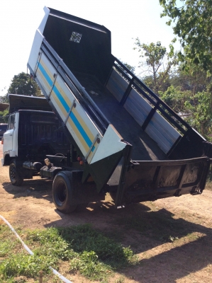 HINO KM 310 ดั๊ม เครื่อง 100แรง เครื่องดี ยางดี ครัทซีสวย ขาย 210,000 บาท ศุภากร 081-1903107, 081-4252943