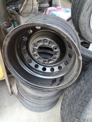 กะทะล้อขอบ 15 ขนาด 6 รู รถกระบะ ชุด 4 ใบ  tel.081-4273941 ไอดีไลน์ 0814273941