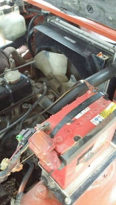 โฟคลิฟท์  NISSAN 25 เครื่องเบนซิน เก่านอกใช้งานแค่สองเดือน