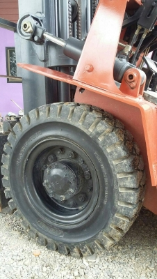 โฟคลิฟท์  NISSAN 25 เครื่องเบนซิน เก่านอกใช้งานแค่สองเดือน