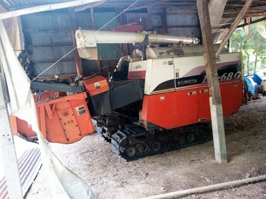 ขายรถเกี่ยวข้าว KUBOTA DC68G ปี53 รถสวยสภาพดี ใช้งานน้อย พร้อมใช้งาน สนใจโทร 090-8588220คุณนะ 093-3258446คุณบิว หรือเข้าดูสินค้าอื่นๆได้ที่ www.narong2truck.com หรือ www.truck.in.th/498 หรือเพจFacebook ณรงค์ ซื้อขายรถมือสอง (เว็บไซต์ส่วนตัว) หรือFacebook