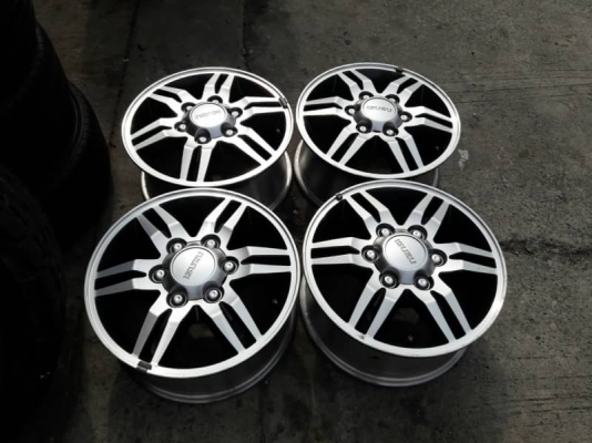 ล้อ Isuzu ขอบ 16 ชุดล่ะ 4000
