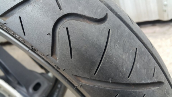 CB300f 2015 ใหม่มากวิ่ง 3000 โลแท้ น้องๆมือ1เลยจ้า ต่อรองได้ครับ