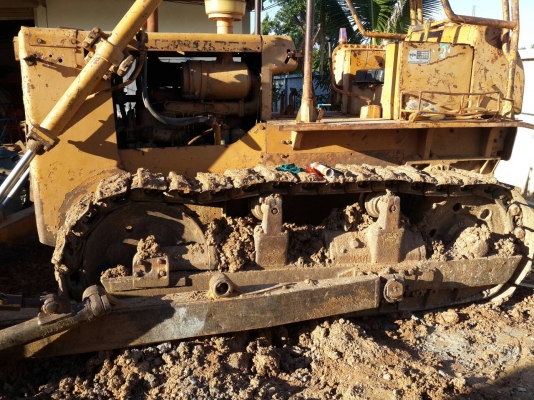 ขายรถแทรกเตอร์ KOMATSU D 50 - 15