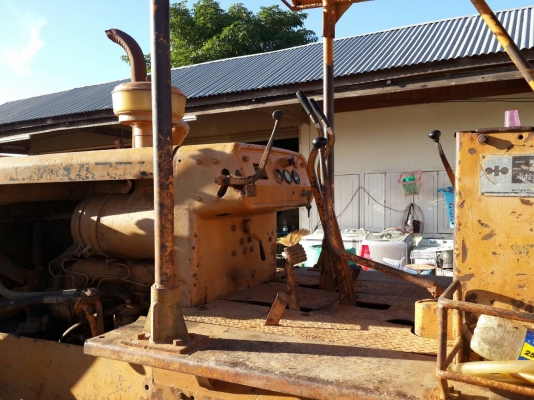 ขายรถแทรกเตอร์ KOMATSU D 50 - 15