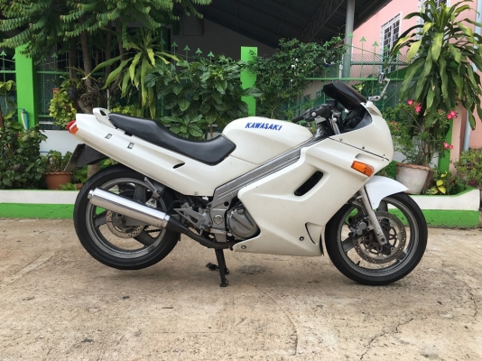 >>>Kawasaki ZZR250 ราคา 37,500 บาท มีคลิปเสียง หรือแลก TW , Estrella <<<