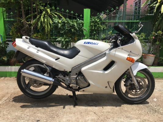 >>>Kawasaki ZZR250 ราคา 37,500 บาท มีคลิปเสียง หรือแลก TW , Estrella <<<