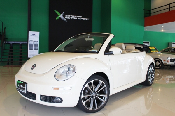 Volkswagen New Beetle Cabriored 2.0 เปิดประทุน