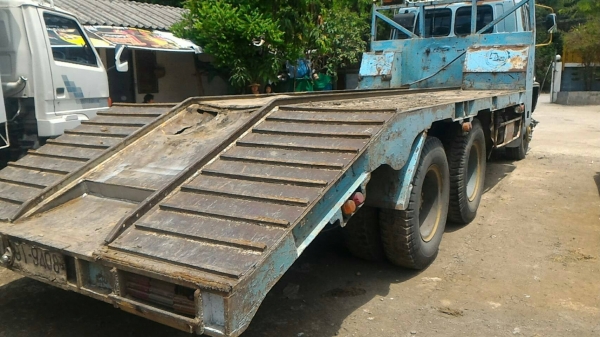 สิบล้อ อีซูชุ ร็อค FVZ32MF195 นางฟ้า 2เพาใหญ่ ช่วงล่าง ZF ท้ายลาก แม็คโค 200 สภาพดีเดิมๆสวย รถใช้งานประจำ เล่มทะเบียนพร้อม สิบล้อ อีซูชุ ร็อค FVZ32MF195 นางฟ้า 2เพาใหญ่ ช่วงล่าง ZF ท้ายลาก แม็คโค 200 สภาพดีเดิมๆสวย รถใช้งานประจำ เล่มทะเบียนพร้อม