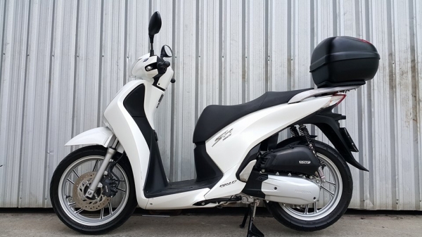 SH150i 2013 สภาพสวยมาก พร้อมใช้ รถนำเข้าคุณภาพดีกว่า ราคาไม่แพง SH150i 2013 สภาพสวยมาก พร้อมใช้ รถนำเข้าคุณภาพดีกว่า ราคาไม่แพง