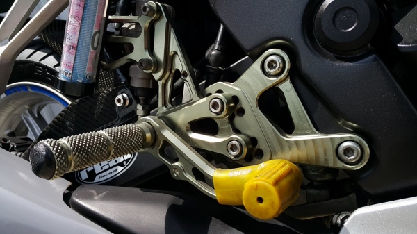 CBR250 ABS 2011 วิ่งน้อย สภาพสวยพร้อมใช้ ต่อรองราคาได้ครับ CBR250 ABS 2011 วิ่งน้อย สภาพสวยพร้อมใช้ ต่อรองราคาได้ครับ