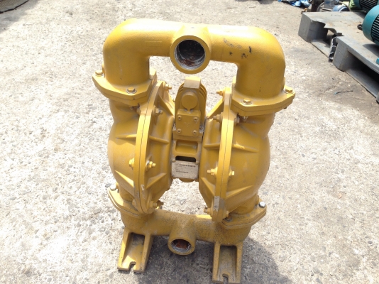 ขายปั้มไดอะแฟรม Versa-matic made in USA  โครงสร้างอลูมิเนียมหล่อ ขนาด 2นิ้ว สภาพสวย พร้อมใช้งาน