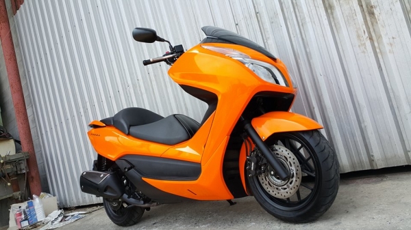 Forza300 2015 วิ่งน้อย สภาพสวยพร้อมใช้ ราคาไม่แพง ต่อรองได้ครับ