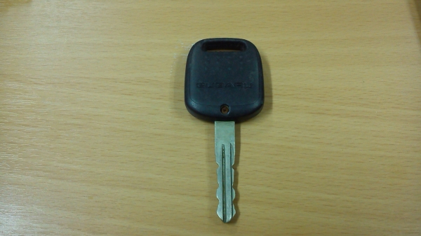 ดอกกุญแจรีโมท ของรถ ซูบารุ ไว้ถอดแยกเป็นอะไหล่ครับ