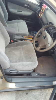 ขายแอคคอร์ดปี97 ไฟท้าย2ก้อน ออโต้ สวยๆพร้อมใช้ 77000 บาท 0804707359