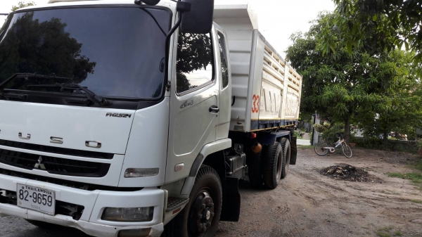 ขาย FUSO 627 เครื่อง 240 เทอร์โบ กระบะดั๊ม  รถปี56