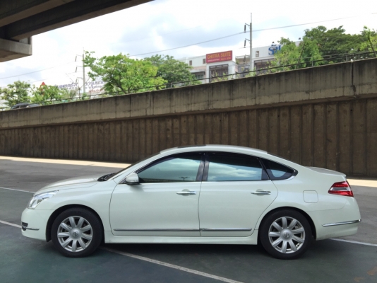 2011 NISSAN TEANA 250XV NAVI SUNROOF ตัว Sport series ภายในสปอร์ต ท๊อปสุดในรุ่น สวยที่สุด