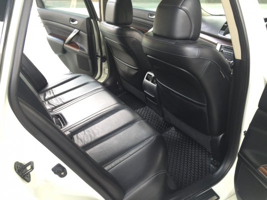 2011 NISSAN TEANA 250XV NAVI SUNROOF ตัว Sport series ภายในสปอร์ต ท๊อปสุดในรุ่น สวยที่สุด