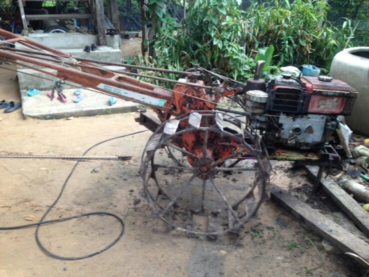 ขายรถไถนาเดินตามยันม่า8.5 แรงหางจักรเพชร3เกียรถพร้อมใช้เครืรองดีราคา9500บาท