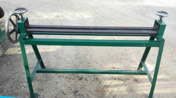 Sell> ขายม้วนจูเนียร์มือหมุน‬ ขนาด 4 ฟุต.120 cm. ม้วนสังกะสี/อลูมิเนียม/เหล็กบาง งานดีสภาพสวยมาดูมาเทสก่อนได้ครับ