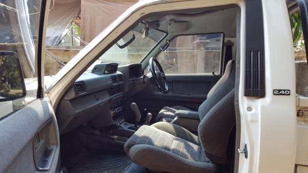 ขาย4&times;4 ln คานแข็ง