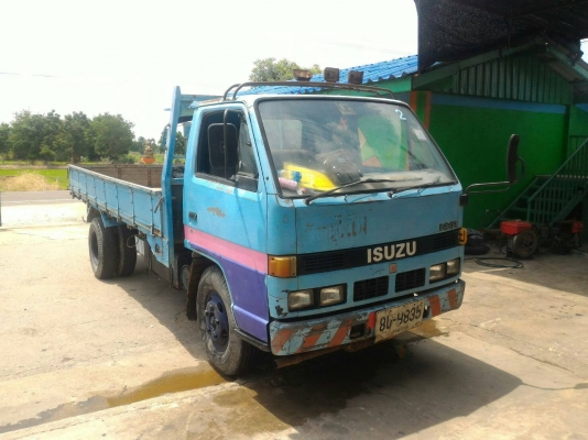 NKR110แรง เกียร์สั้น ยางดี6เส้น ครัชชีสวย เครื่องดี ภาษีขาด4ปี