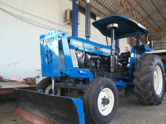 ฟอร์ดนิวฮอลแลนด์ ตัวใหญ่ 90แรงม้าพร้อมผานหน้าหลัง ทะเบียนครบ ฟอร์ดนิวฮอลแลนด์ ตัวใหญ่ 90แรงม้าพร้อมผานหน้าหลัง ทะเบียนครบ