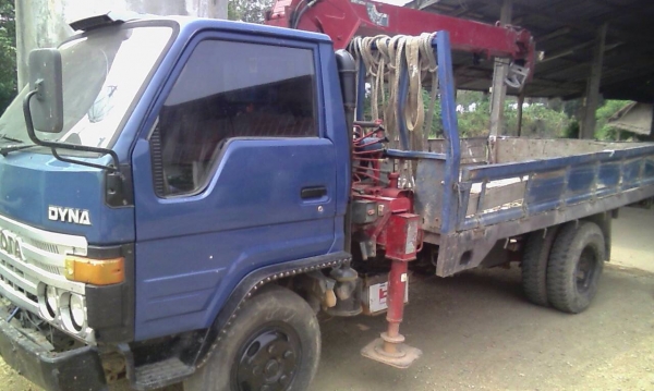 ขายรถหกล้อ Toyota DYNA เครื่อง 115 แรง ติดเครน 2.5 ตัน ทาดาโน่
