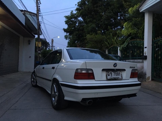 รถบ้านE36นกแก้วสวยหรูหร่าเครื่อง2jไม่โบ ติดแก๊ส รถสวยมีเสน่ห์หาอยู่ไม่ผิดหวังครับ