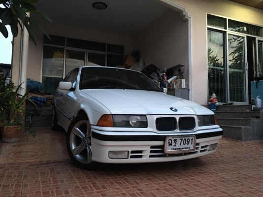 รถบ้านE36นกแก้วสวยหรูหร่าเครื่อง2jไม่โบ ติดแก๊ส รถสวยมีเสน่ห์หาอยู่ไม่ผิดหวังครับ