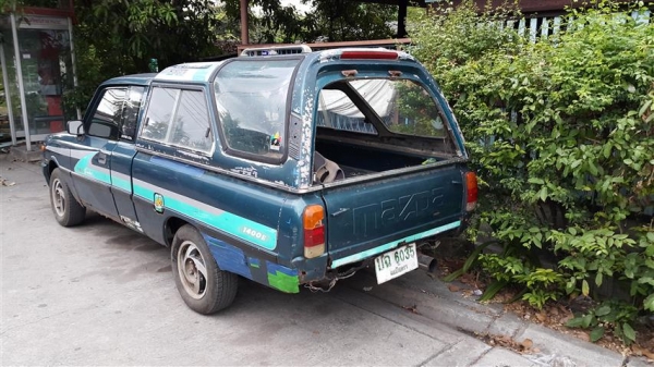 mazda familiaเครื่อง1400แก็สแล้วประหยัดมากถูกๆ