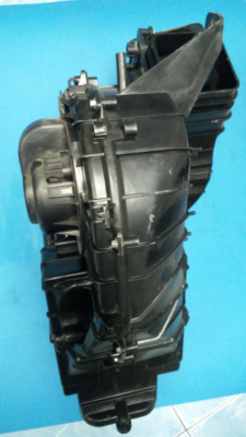 ชุดโบโว่แอร์ volk caravelle 2.5 tdi TDI เป่าตู้หลัง