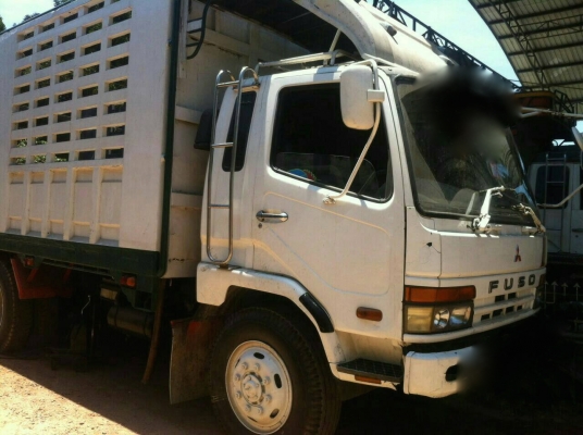 รถมิตซู 10 ล้อ หลังถนน FN517 - TB  190 แรงม้า. ปี 42.     สนใจติดต่อ  081 - 6079515