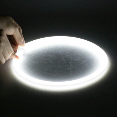 แถบไฟ LED อัลตร้า Bright SMD  มีสองสีในแถบหลอดเดียวกัน สีขาวและเหลืองอำพันเพื่อใช้เป็นไฟทำงานกลางวัน