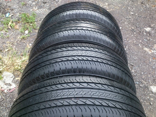 ขายยาง บริดสโตน อีโคเปีย 225/65R17 ยางสัปดาห์ที่06 ปี15 ดอกยางหนาสดนิ่มไม่ร้าวไม่แตกลายไม่มีปะสวยๆ จำนวน 1 ชุด
