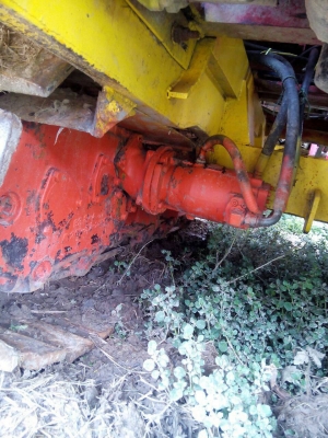 ขายด่วน 360.000 ไทยเส็ง อุ้ม1.8ตัน สภาพสวยเช็คใหม่ทั้งคัน พร้อมลงงาน เดิน10HTมอเตอร์ใหญ่ เครื่องอีซุ 230เทอโบ