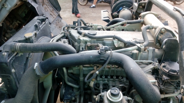 ขาย ครับดั้ม ISUZU 190 hp.  ปี 55 สภาพเหมือนใหม่ 086 254 2689