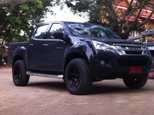 ขายล้อrock ขอบ17*8"แถมยางปี12 ขายล้อrock ขอบ17*8"แถมยางปี12