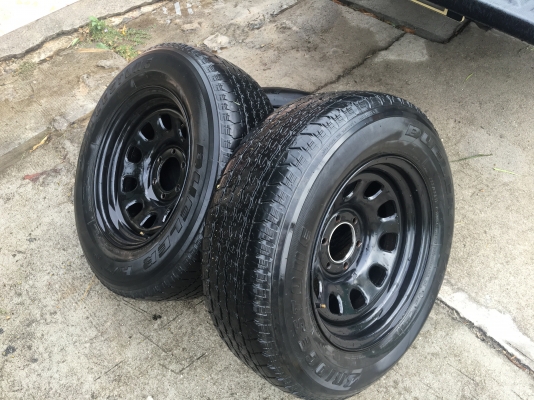 ขายล้อrock ขอบ17*8"แถมยางปี12