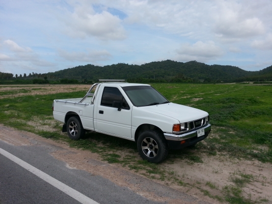 Isuzu มังกร ช่วงสั้น 4 ขอ