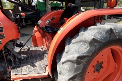 ขอบคุณพี่ๆจากเชียงรายคับรถไถคูโบต้า L4708อุปกรณ์3อย่าง ดัน ผาน โล  ทำงานทุกวันเล่มพร้อม