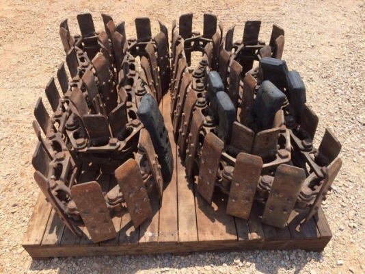 ขายแทรคเหล็ก ใช้กับรถขุดขนาด PC50 นำเข้าจากญี่ปุ่น ติดต่อ 081-2990958 / 089-8368497 (เจ้าของขายเอง)