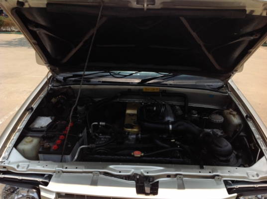 ดราก้อนอาย เกียออโต้ ดีเซล2,800cc รถสวยพร้อมใช้งาน