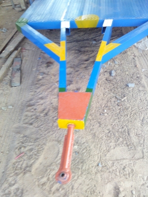 รถลากรถเกี่ยว รถลากรถเกี่ยว