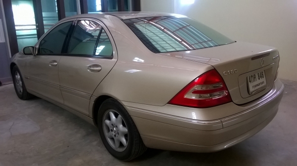 ขายด่วน!! BENZ C180 1.8 KOMPRESSOR ELEGANCE ปี 2005