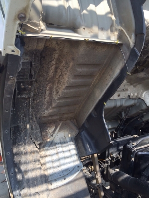 ขายรถบรรทุกหกล้อ Hino FC4J เครื่อง JO5C-144 แรง ปี 47 กระบะช่วงยาว 5.50 เมตร ทะเบียนพร้อม