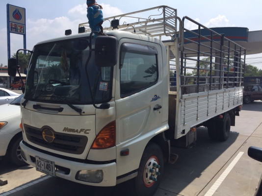 ขายรถบรรทุกหกล้อ Hino FC4J เครื่อง JO5C-144 แรง ปี 47 กระบะช่วงยาว 5.50 เมตร ทะเบียนพร้อม